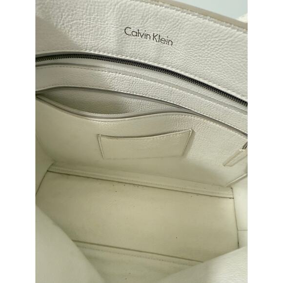 Calvin Klein Tote Green White Tropical Leaves Shoulder Bag Zipper Closure - Picture 4 of 7